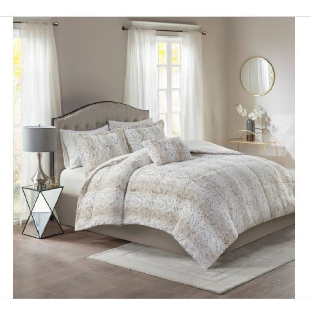 Madison Park Zuri Faux Fur Comforter Set King NWT